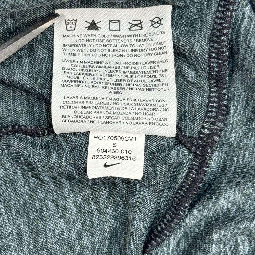 Womens Nike Tank Top Size S Gray Racerback Dri-Fit Active Running Gym Workout - Picture 5 of 8